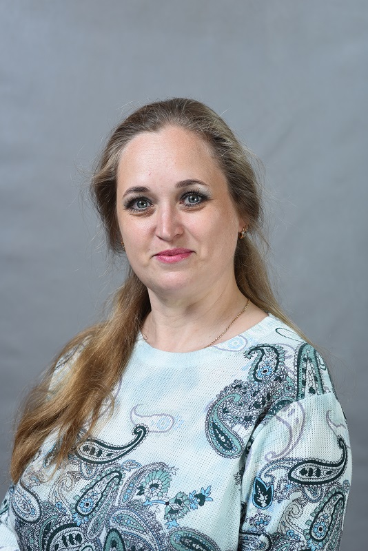 Низаметдинова Дарья Юрьевна.